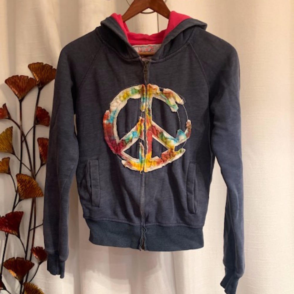 Sweet Elements Fitted Peace Sign Hoodie Jr Size M
